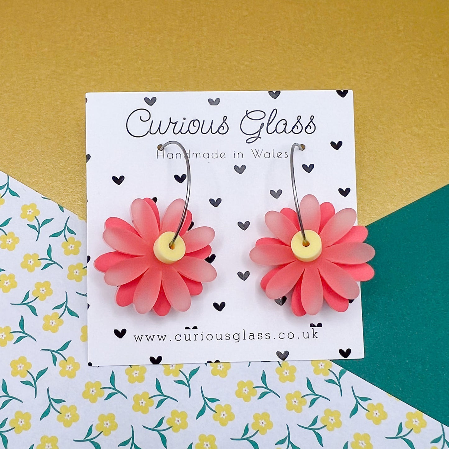 Daisy Acrylic Earrings