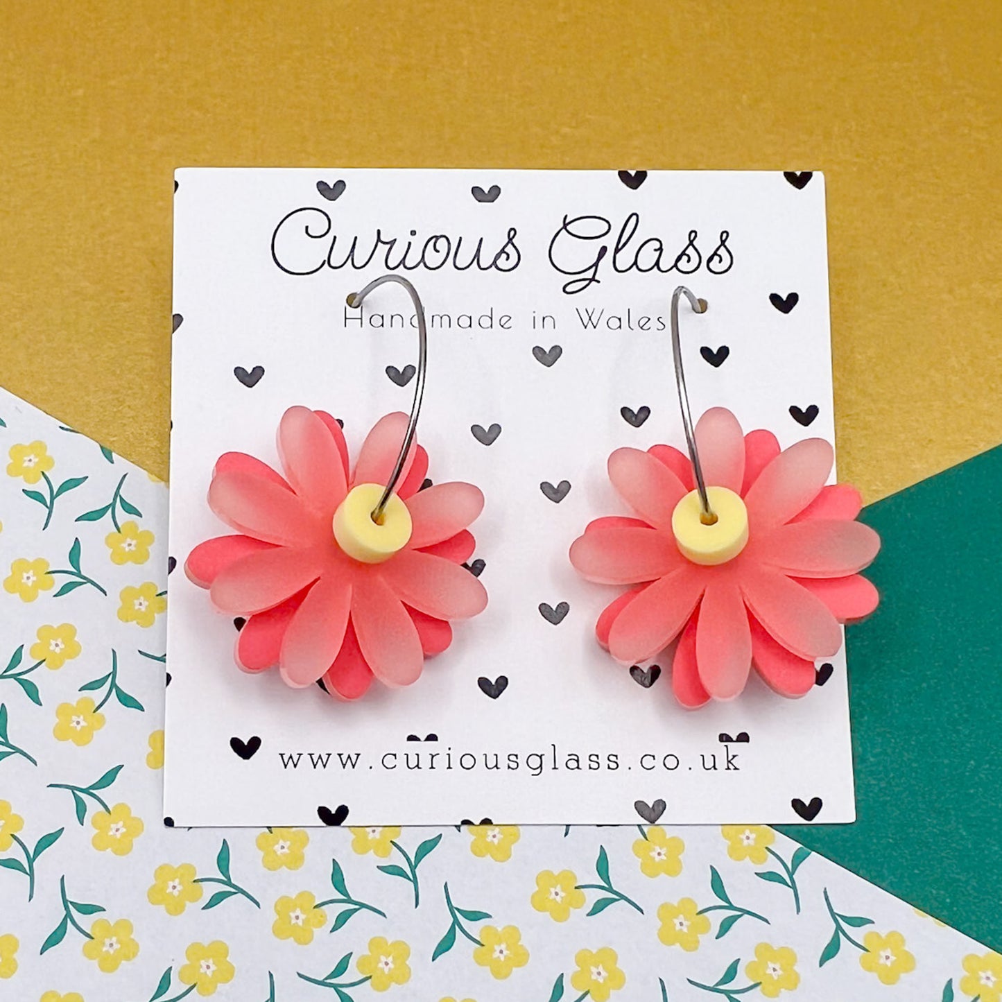 Daisy Acrylic Earrings