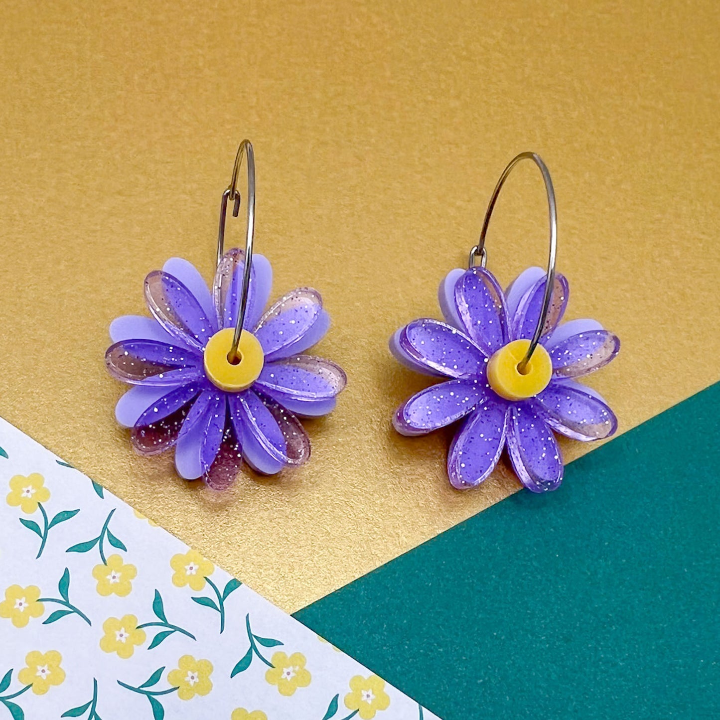 Daisy Acrylic Earrings