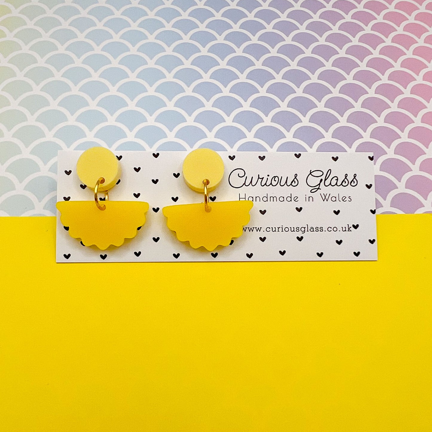 Scallop Acrylic Earrings