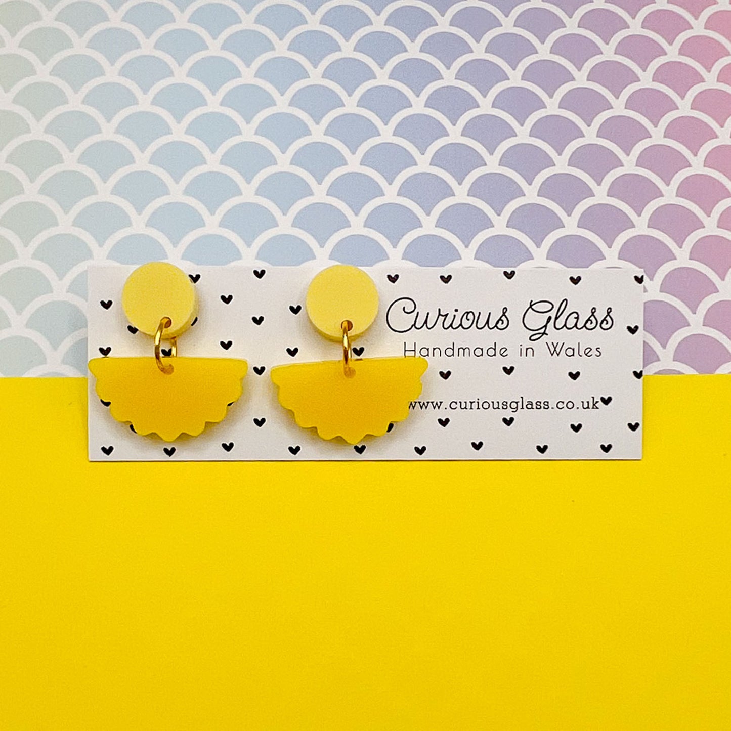 Scallop Acrylic Earrings