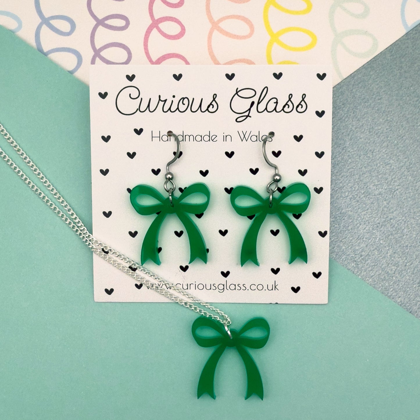 Bow Acrylic Necklace (Smaller)