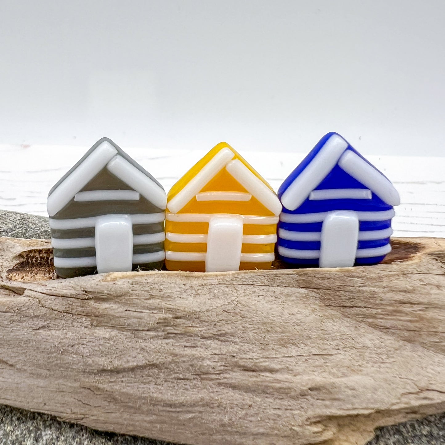 Medium Driftwood Beach Huts