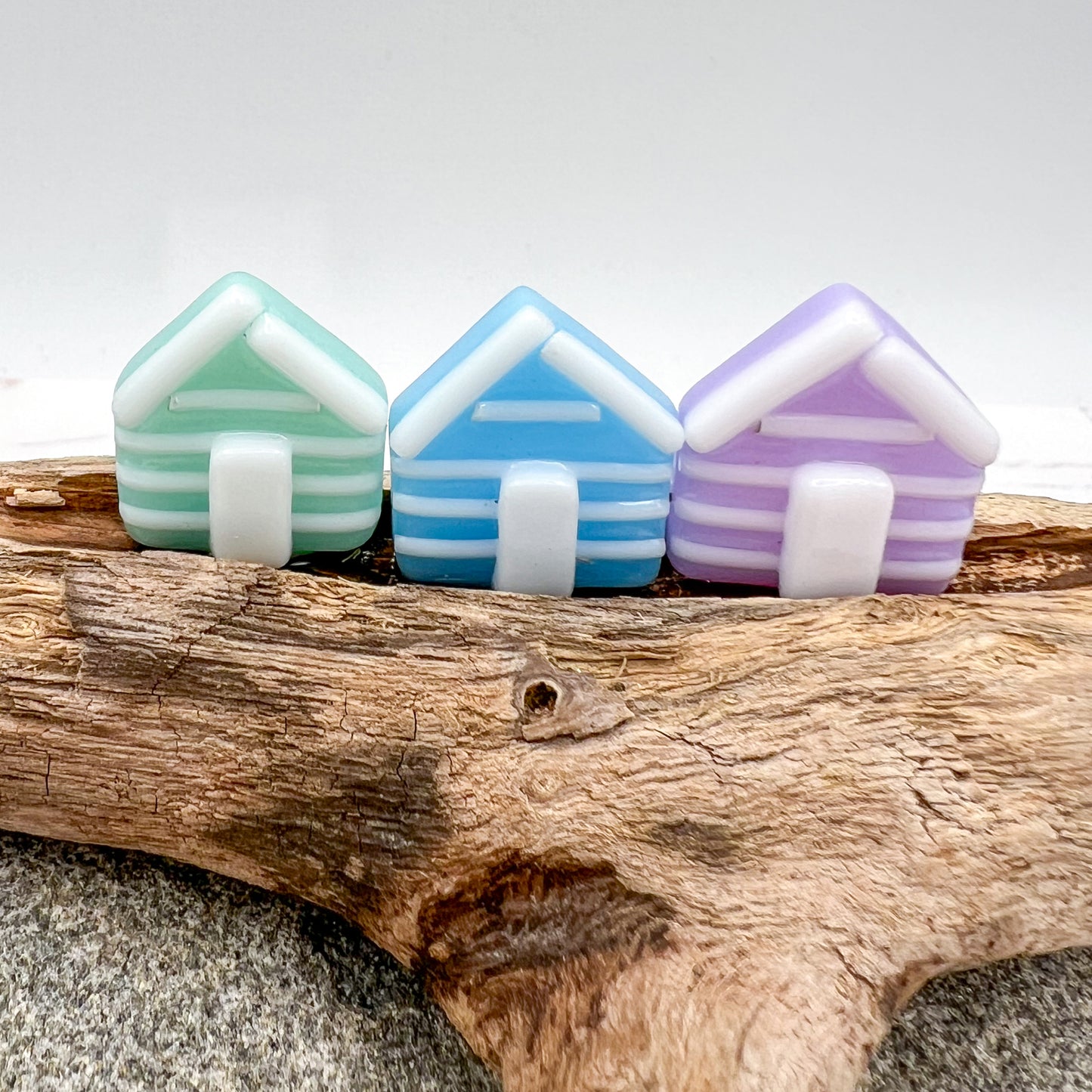 Medium Driftwood Beach Huts