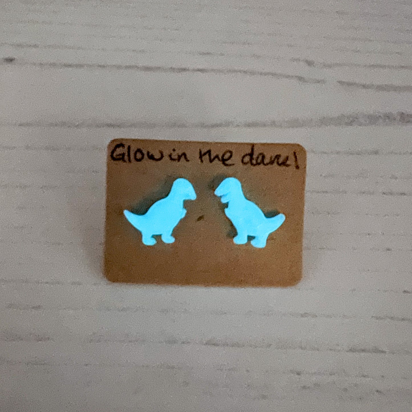 Turquoise - Glow in the dark