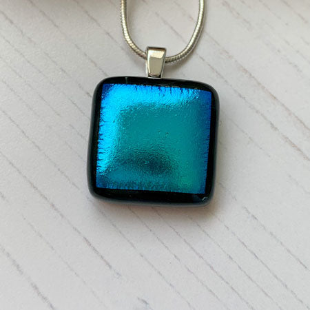 Twinkle Teal Necklace