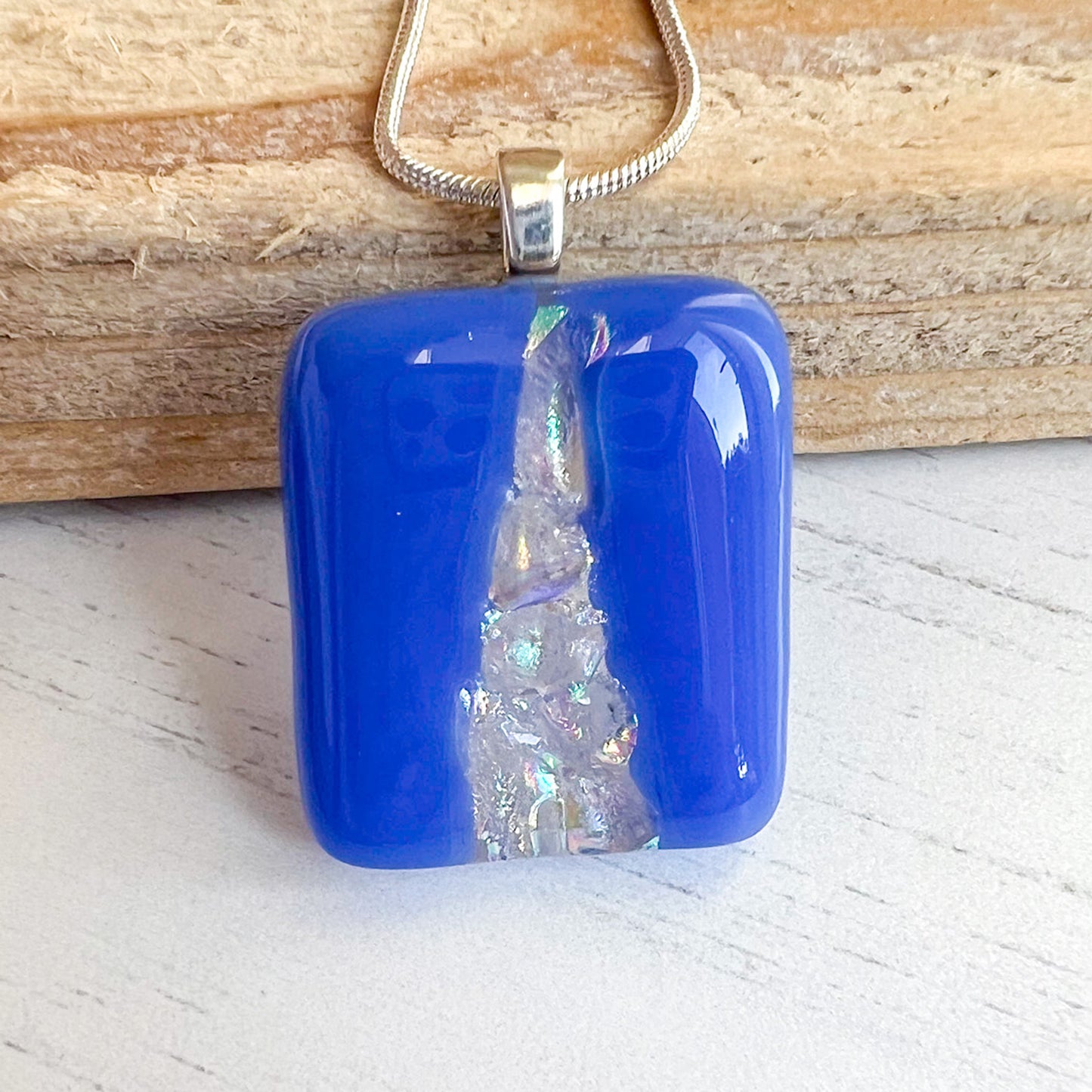 Twinkle Cornflower Glass Necklace