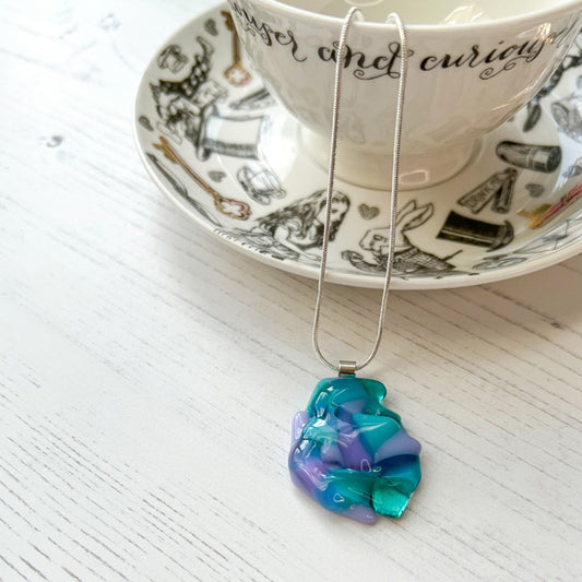 This turquoise signature glass necklace is a handmade necklace that is inspired by my favourite style of creating necklaces.