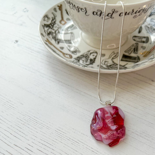 This pink signature glass necklace is a handmade necklace that is inspired by my favourite style of creating necklaces.