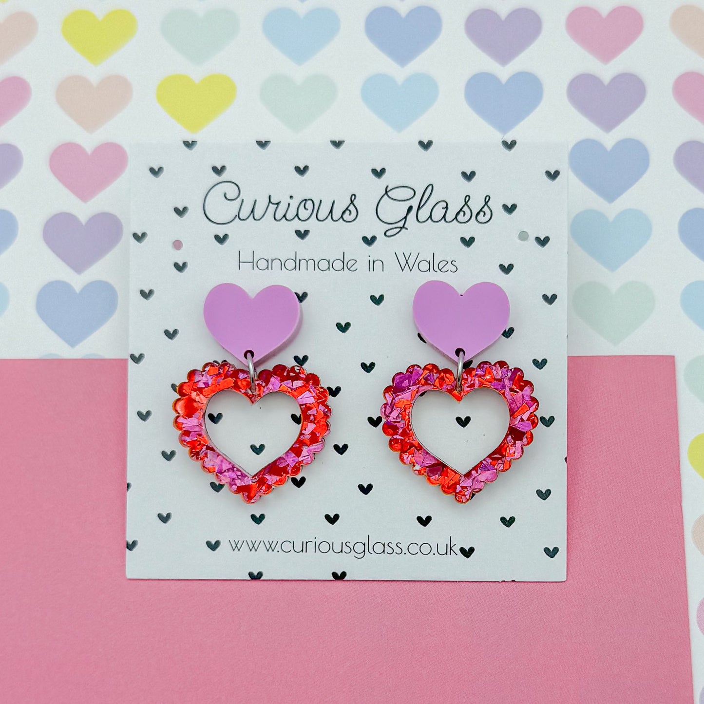 Scallop heart acrylic earrings