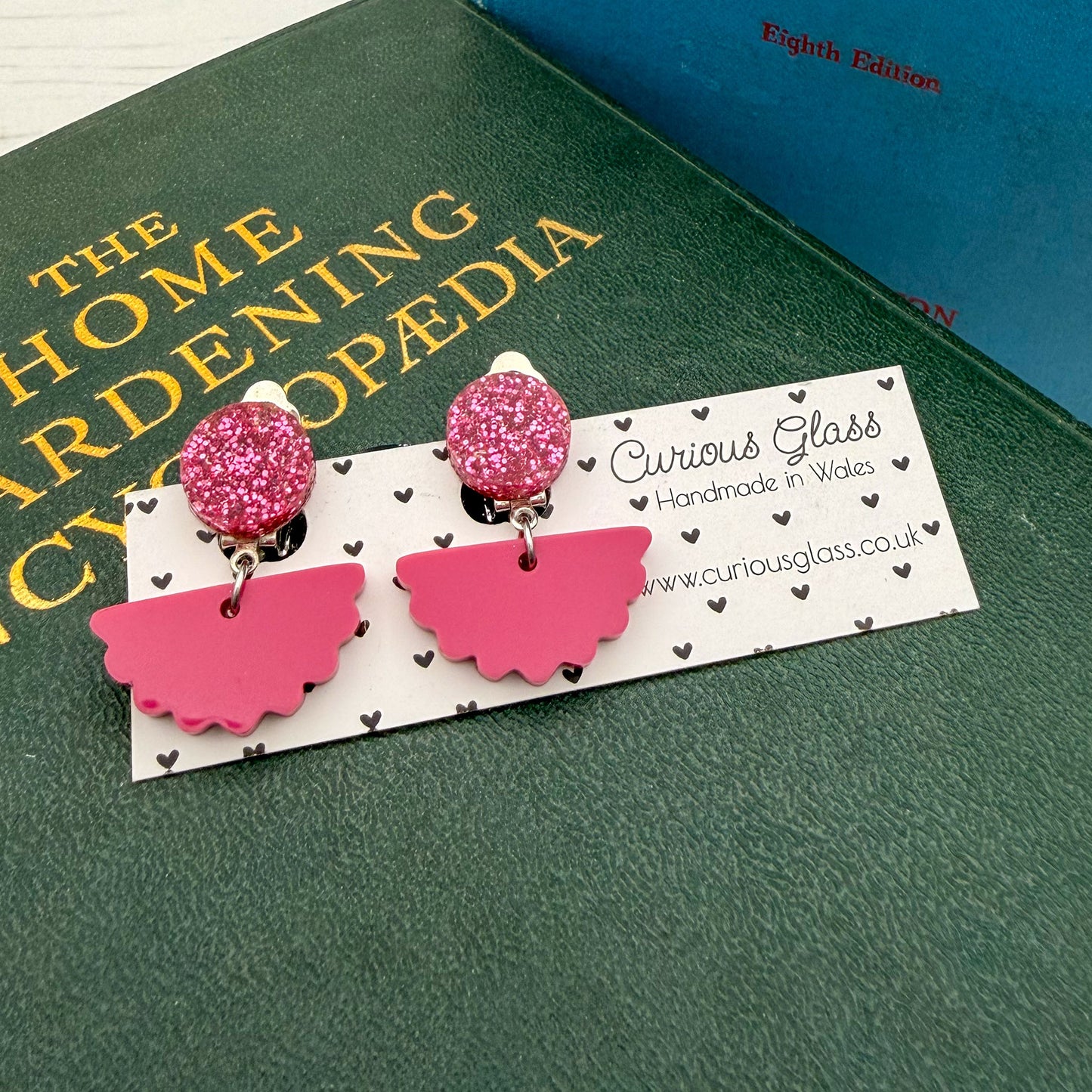 Scallop Acrylic Earrings