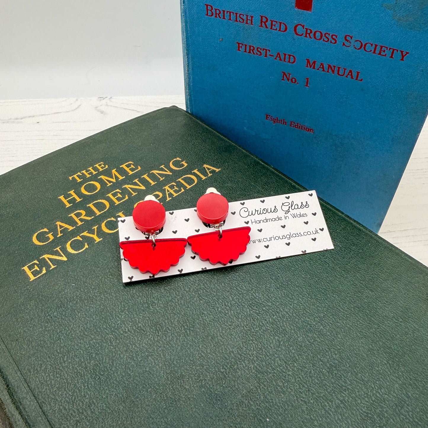 Scallop Acrylic Earrings