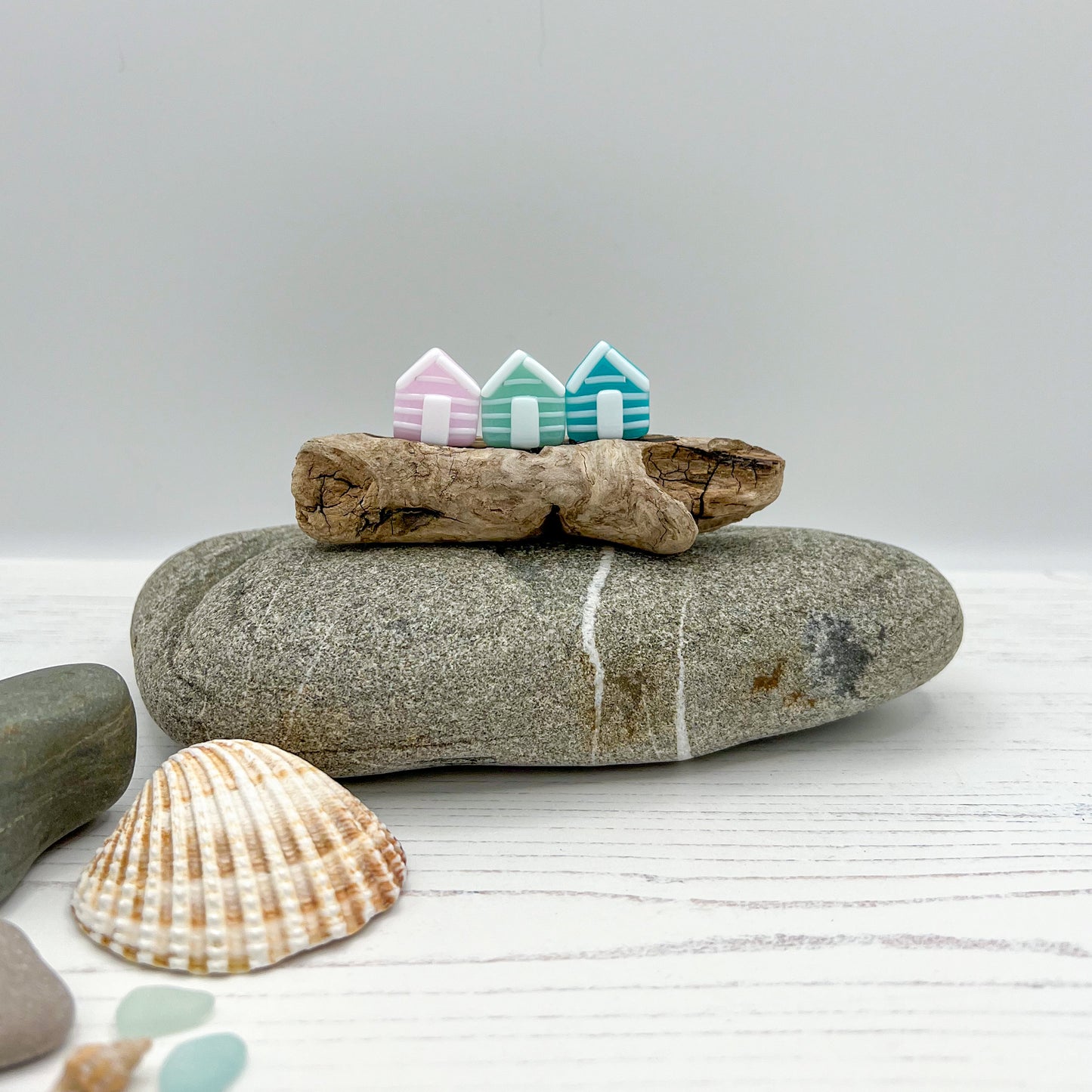 Medium Driftwood Beach Huts