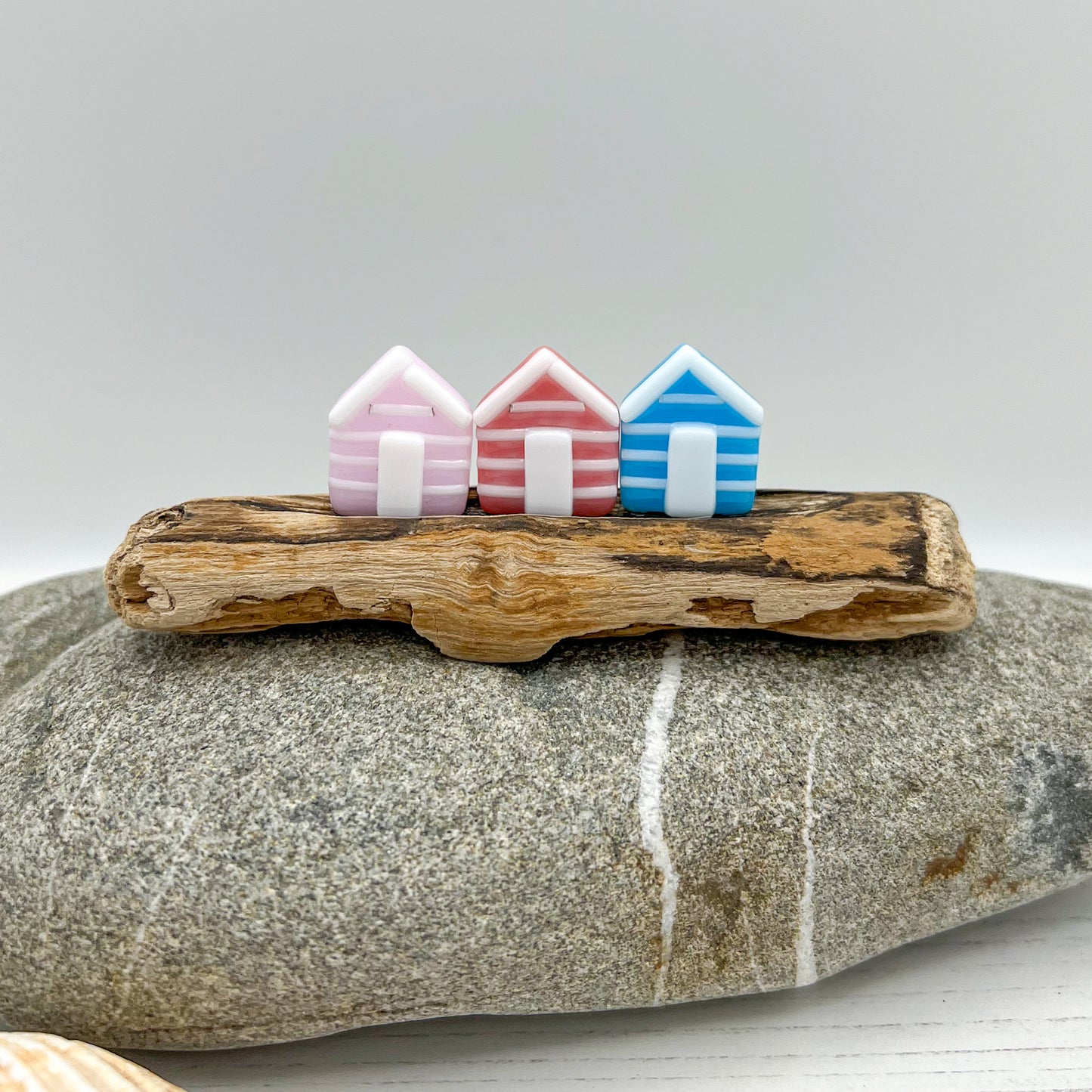 Medium Driftwood Beach Huts