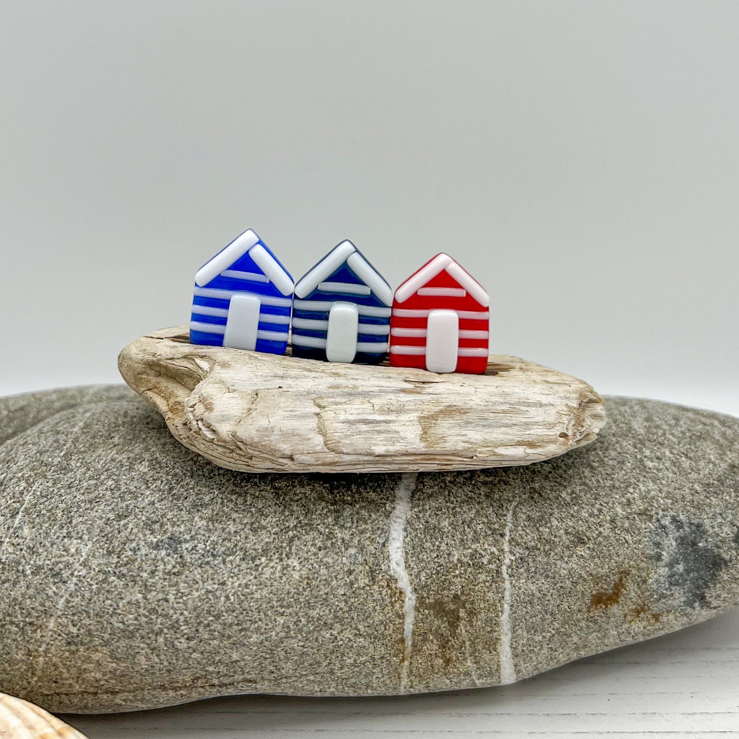 Medium Driftwood Beach Huts