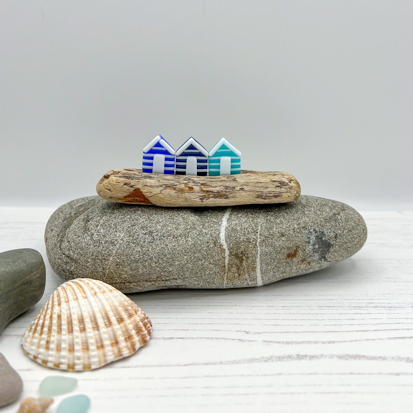 Medium Driftwood Beach Huts