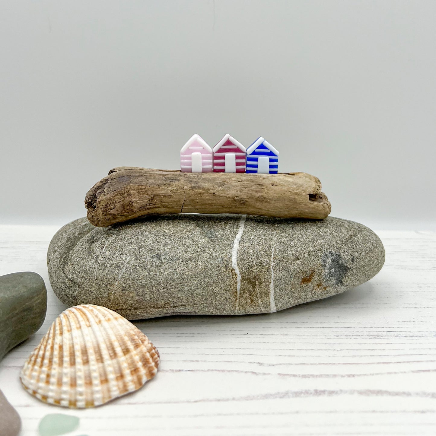 Medium Driftwood Beach Huts