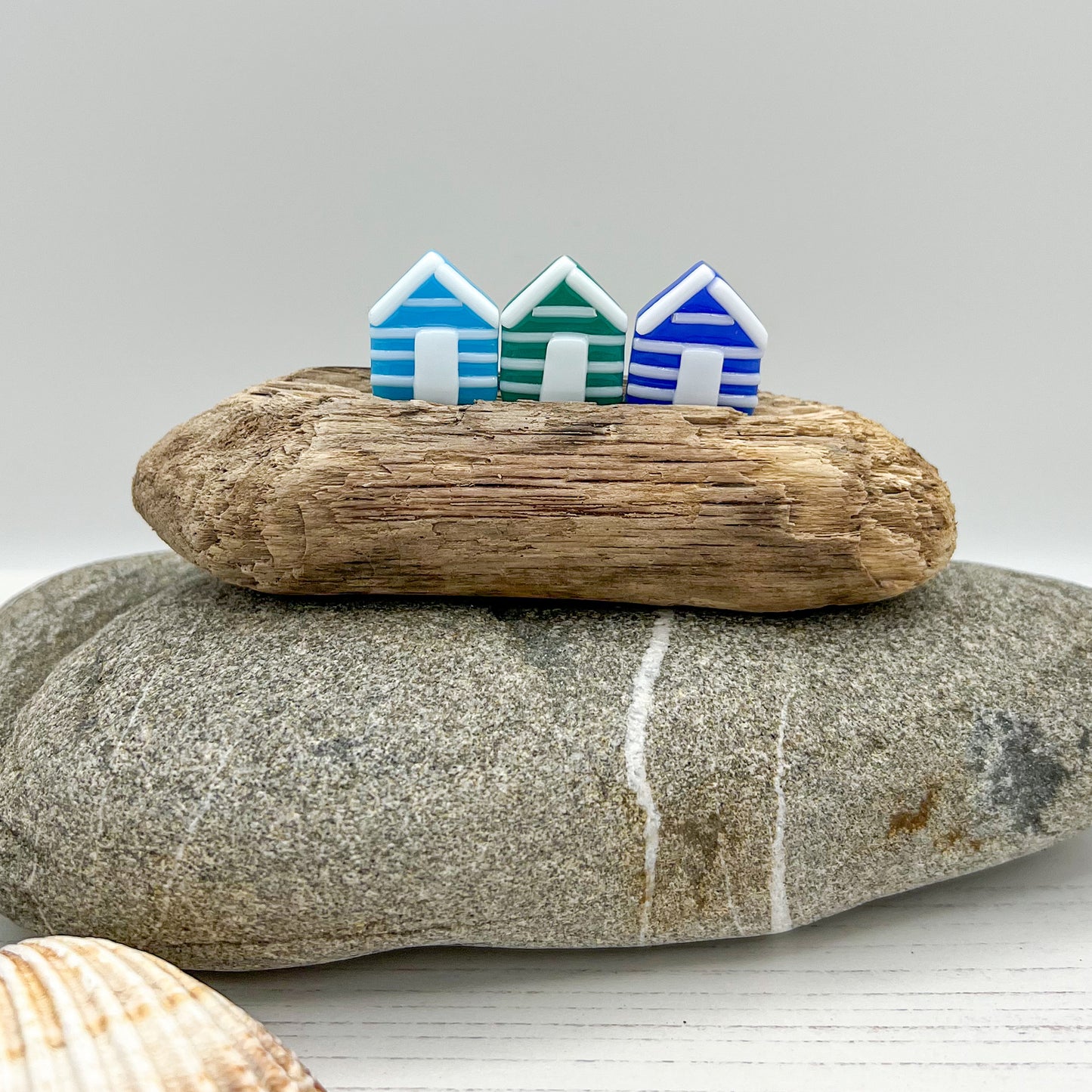 Medium Driftwood Beach Huts