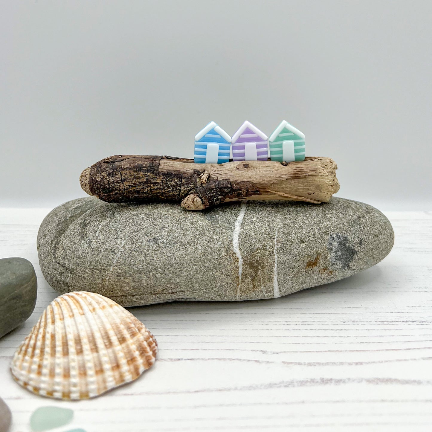 Medium Driftwood Beach Huts