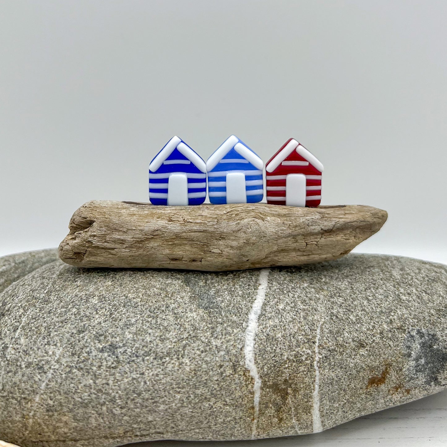 Medium Driftwood Beach Huts