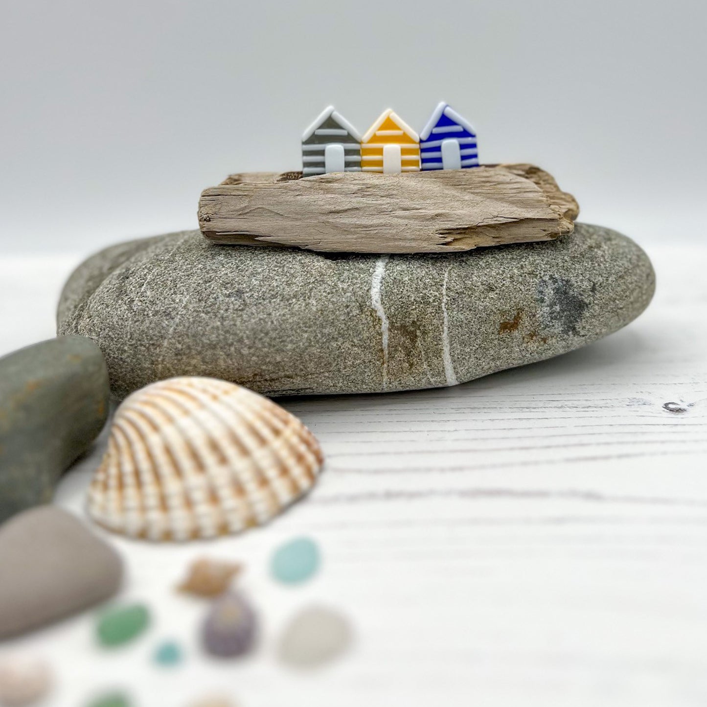 Medium Driftwood Beach Huts