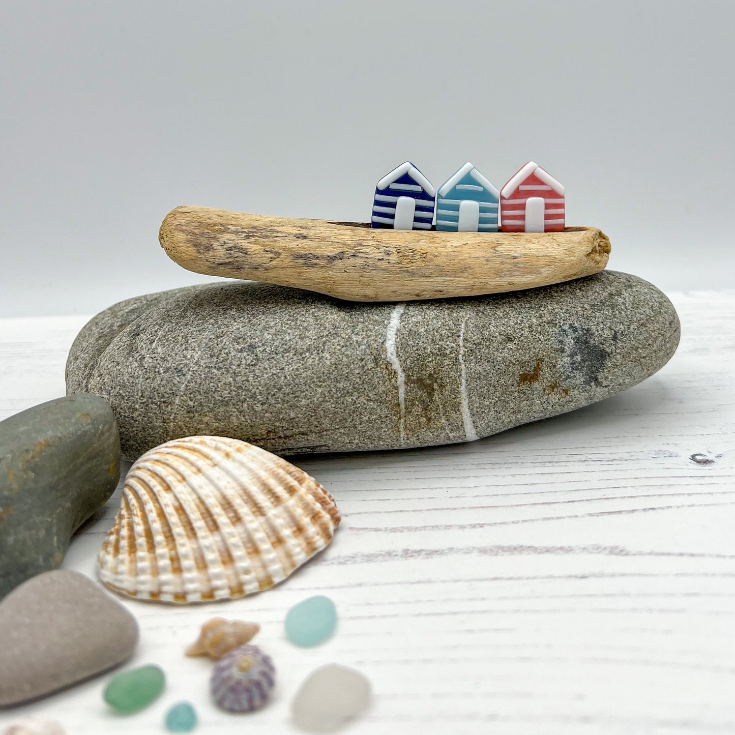 Medium Driftwood Beach Huts