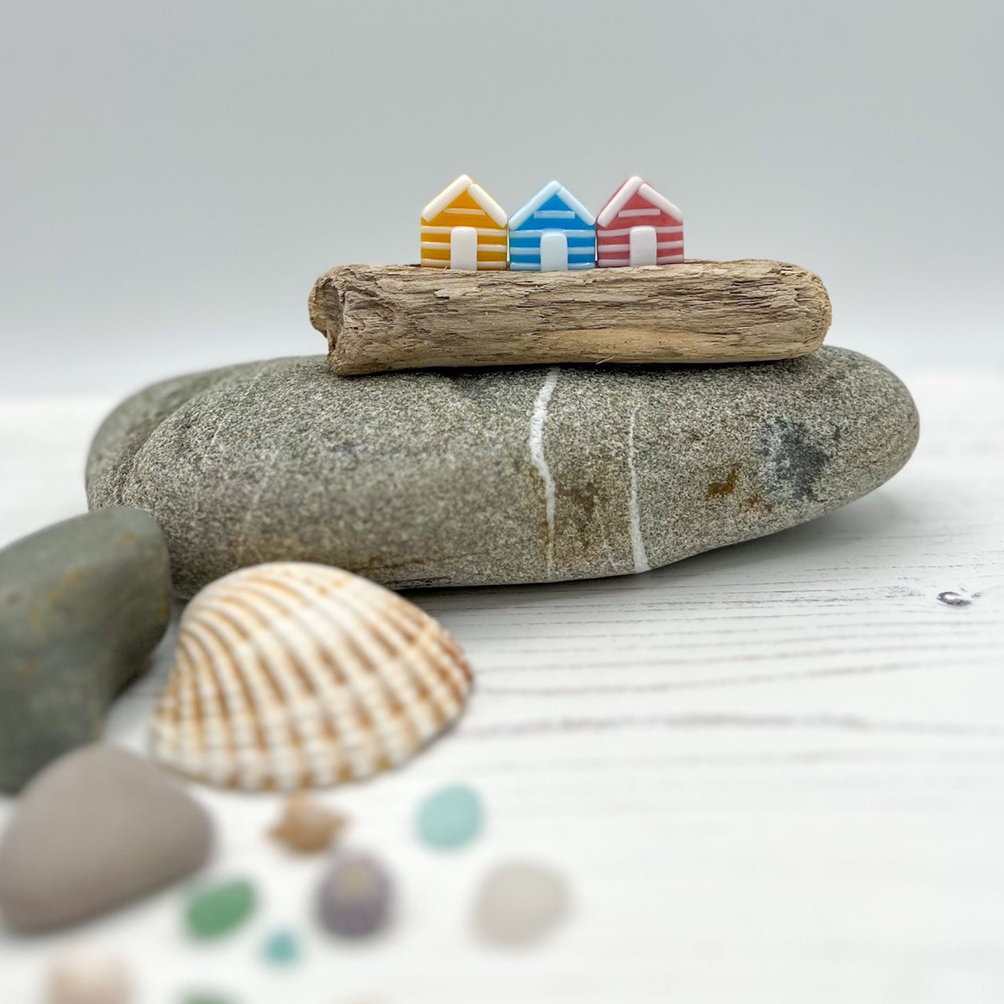 Medium Driftwood Beach Huts
