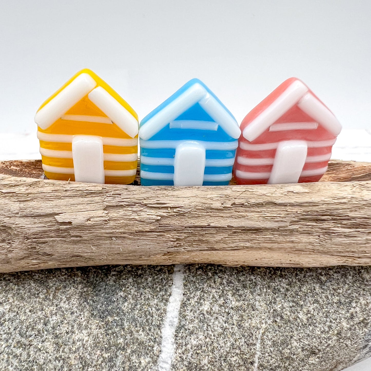 Medium Driftwood Beach Huts