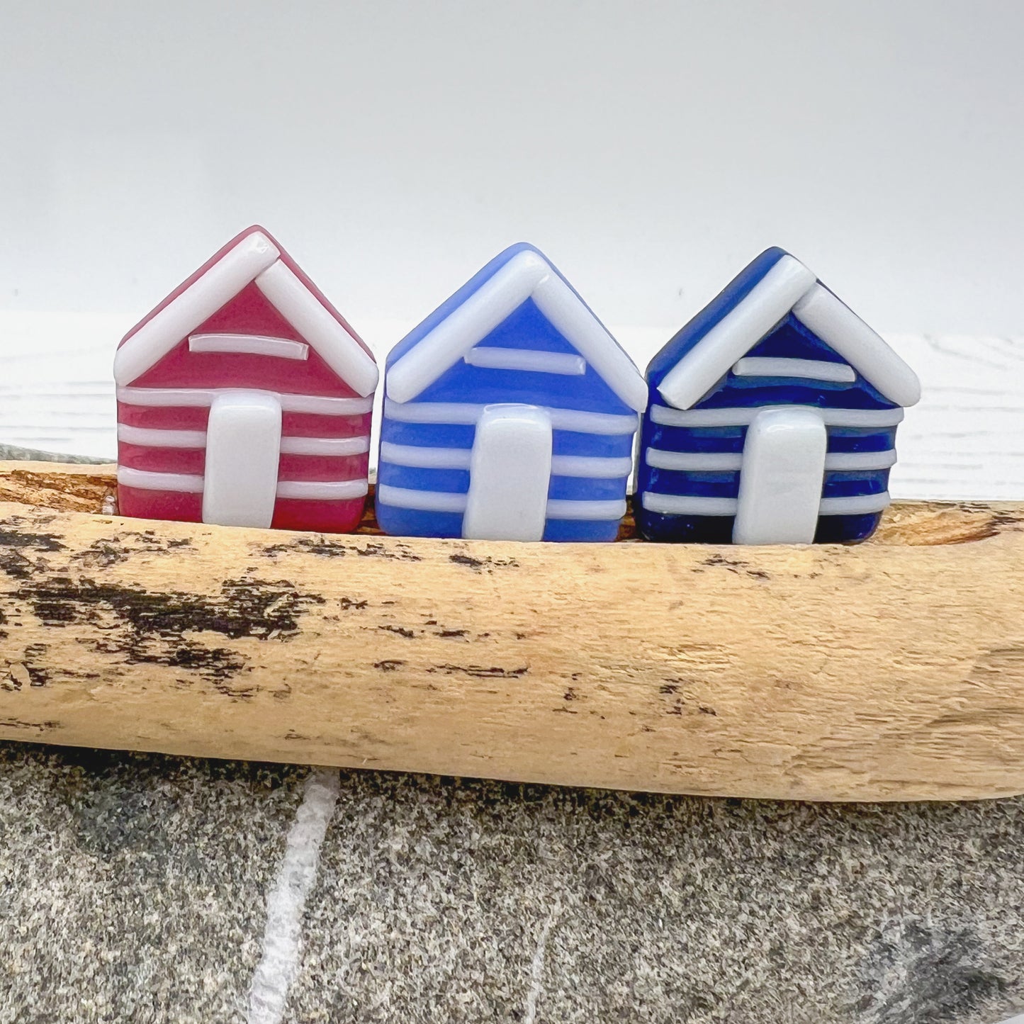 Medium Driftwood Beach Huts