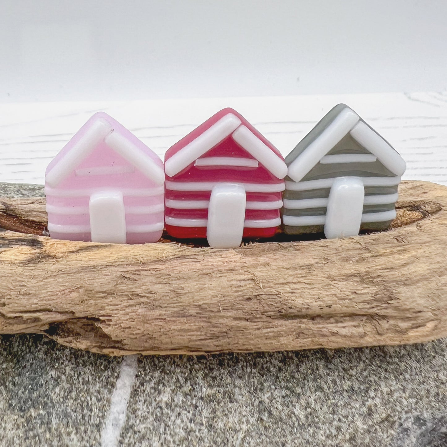 Medium Driftwood Beach Huts