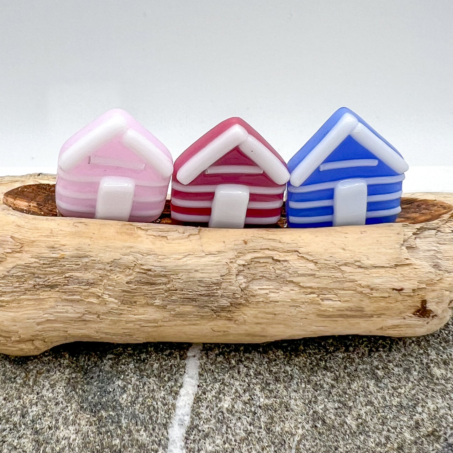 Medium Driftwood Beach Huts