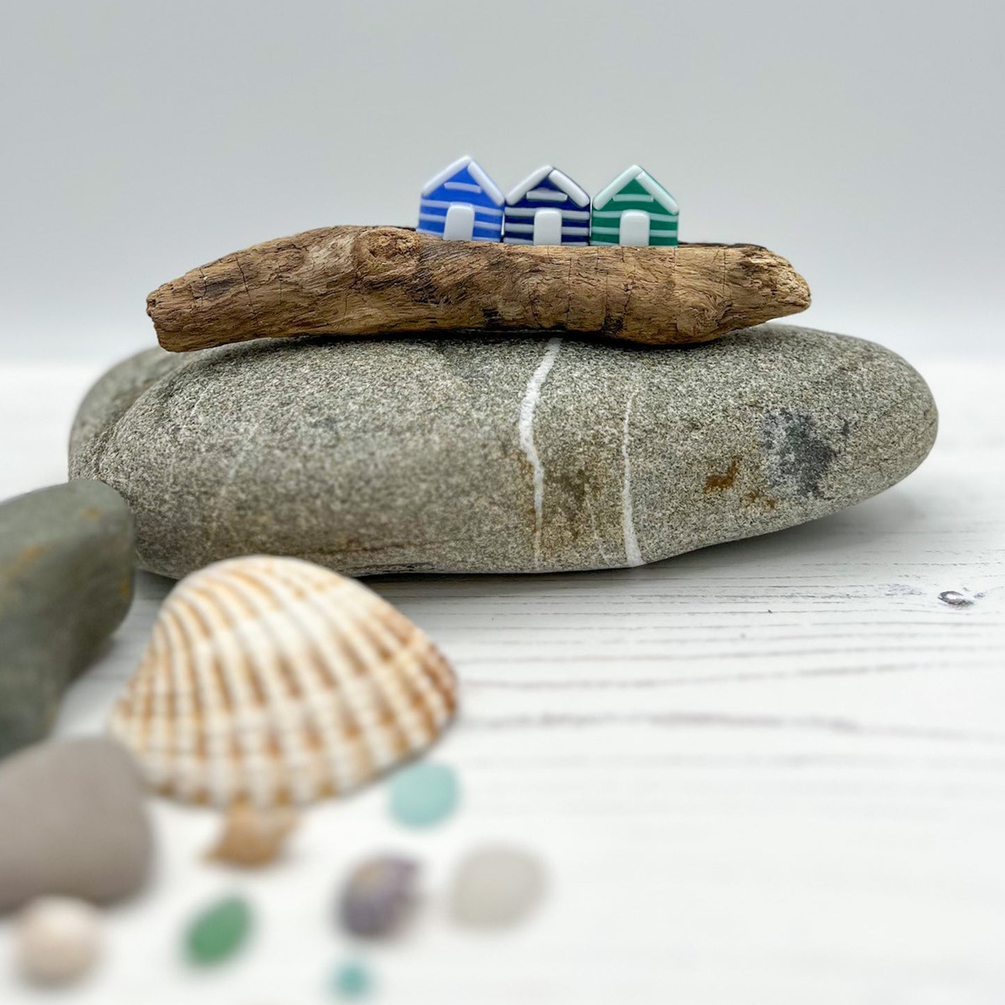 Medium Driftwood Beach Huts