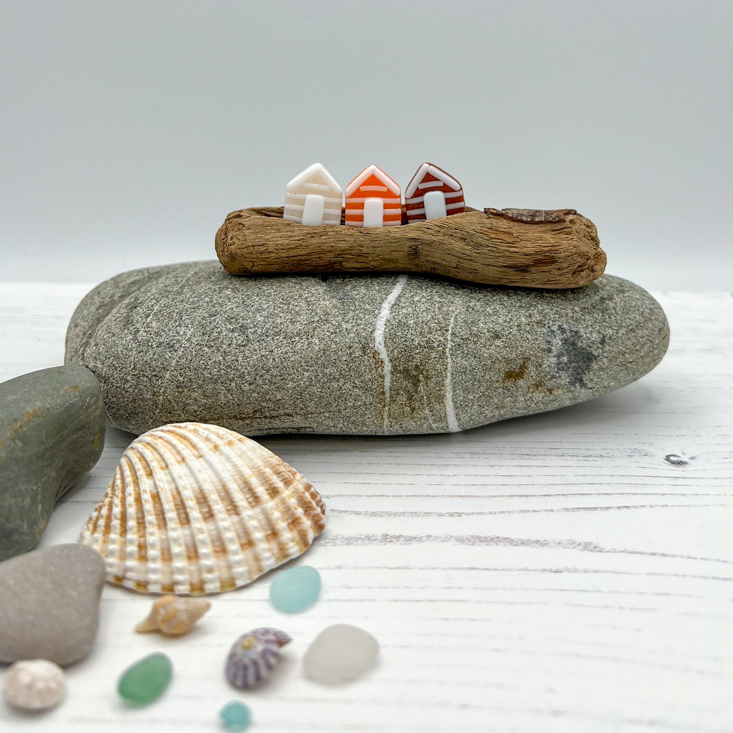 Medium Driftwood Beach Huts