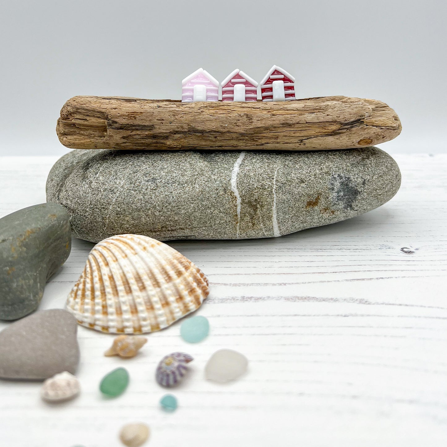 Medium Driftwood Beach Huts