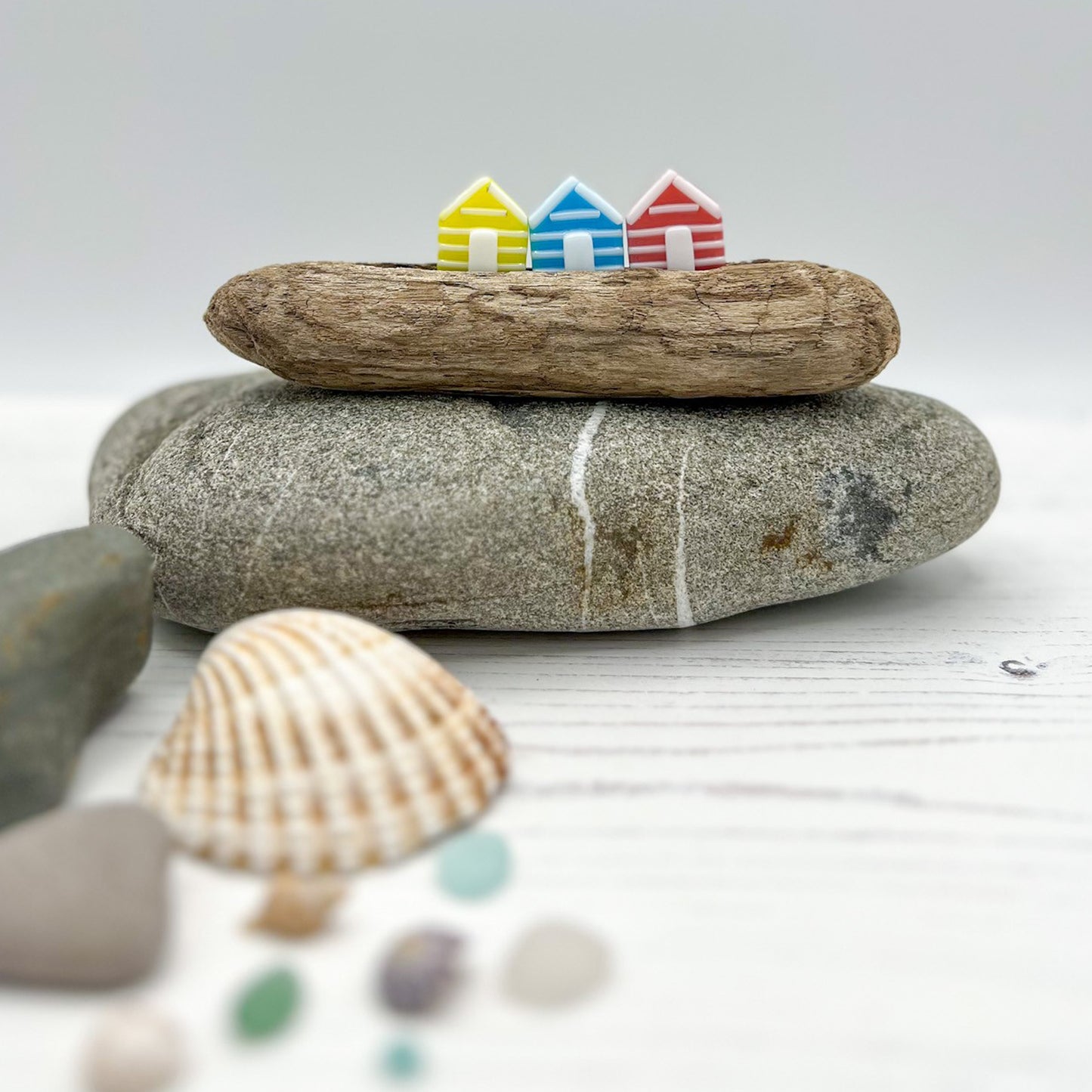 Medium Driftwood Beach Huts