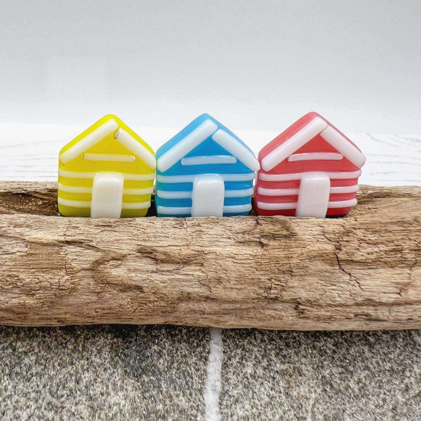 Medium Driftwood Beach Huts
