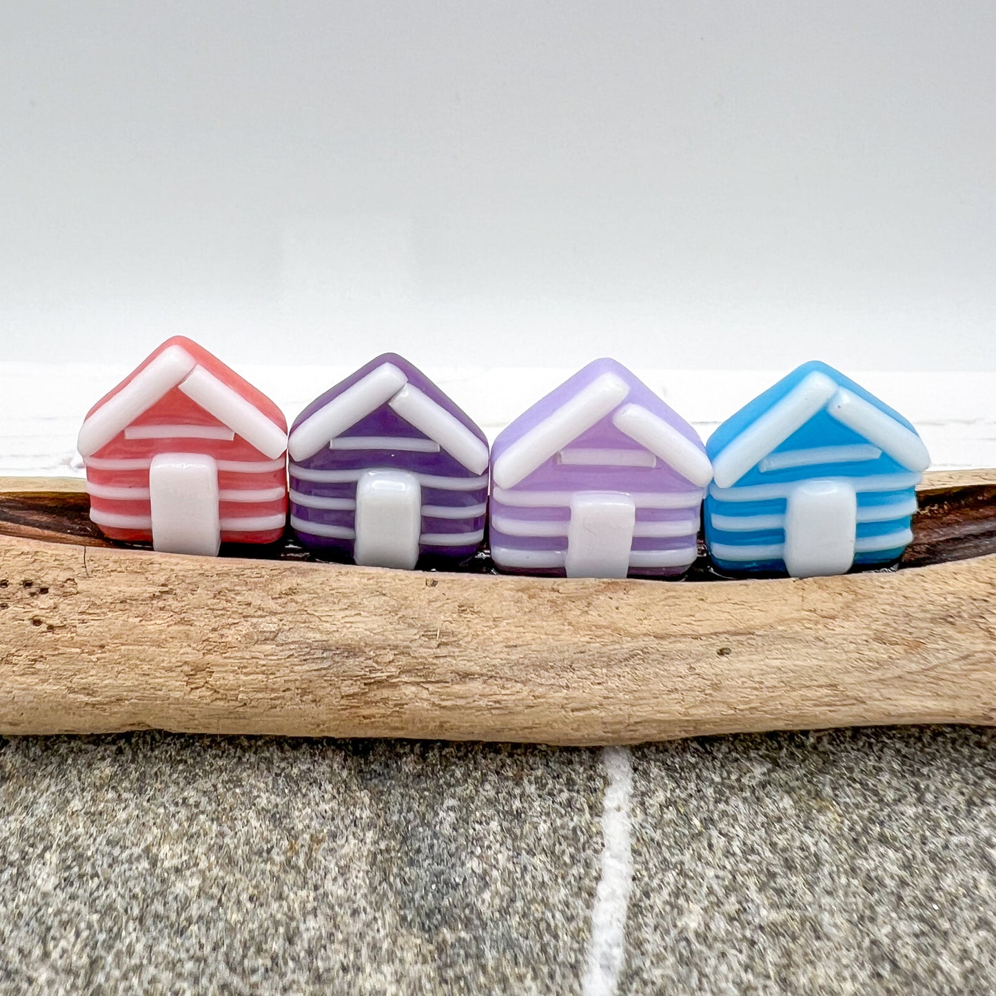 Medium-Large Driftwood Beach Huts