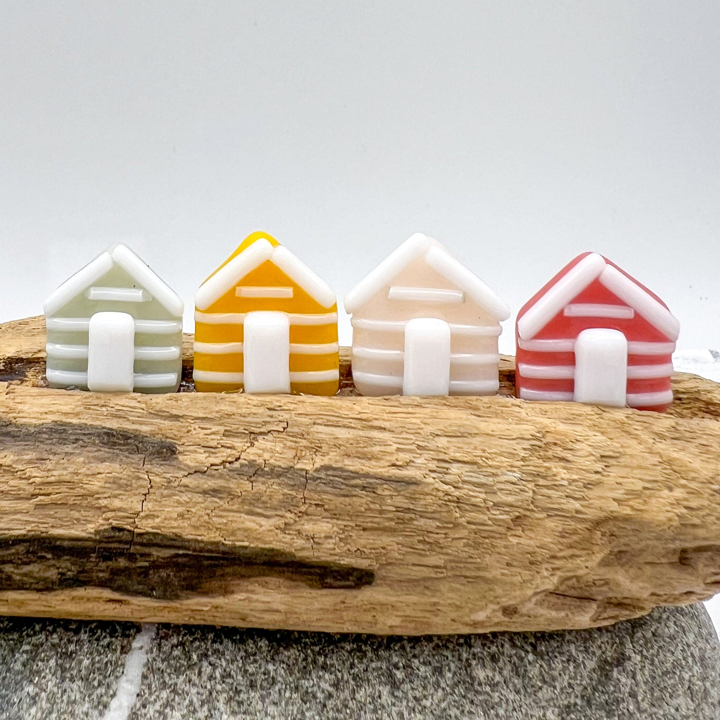 Medium-Large Driftwood Beach Huts