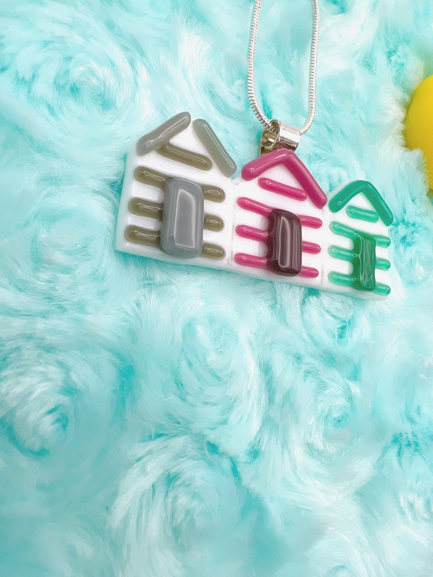 Triple Beach Huts Necklace