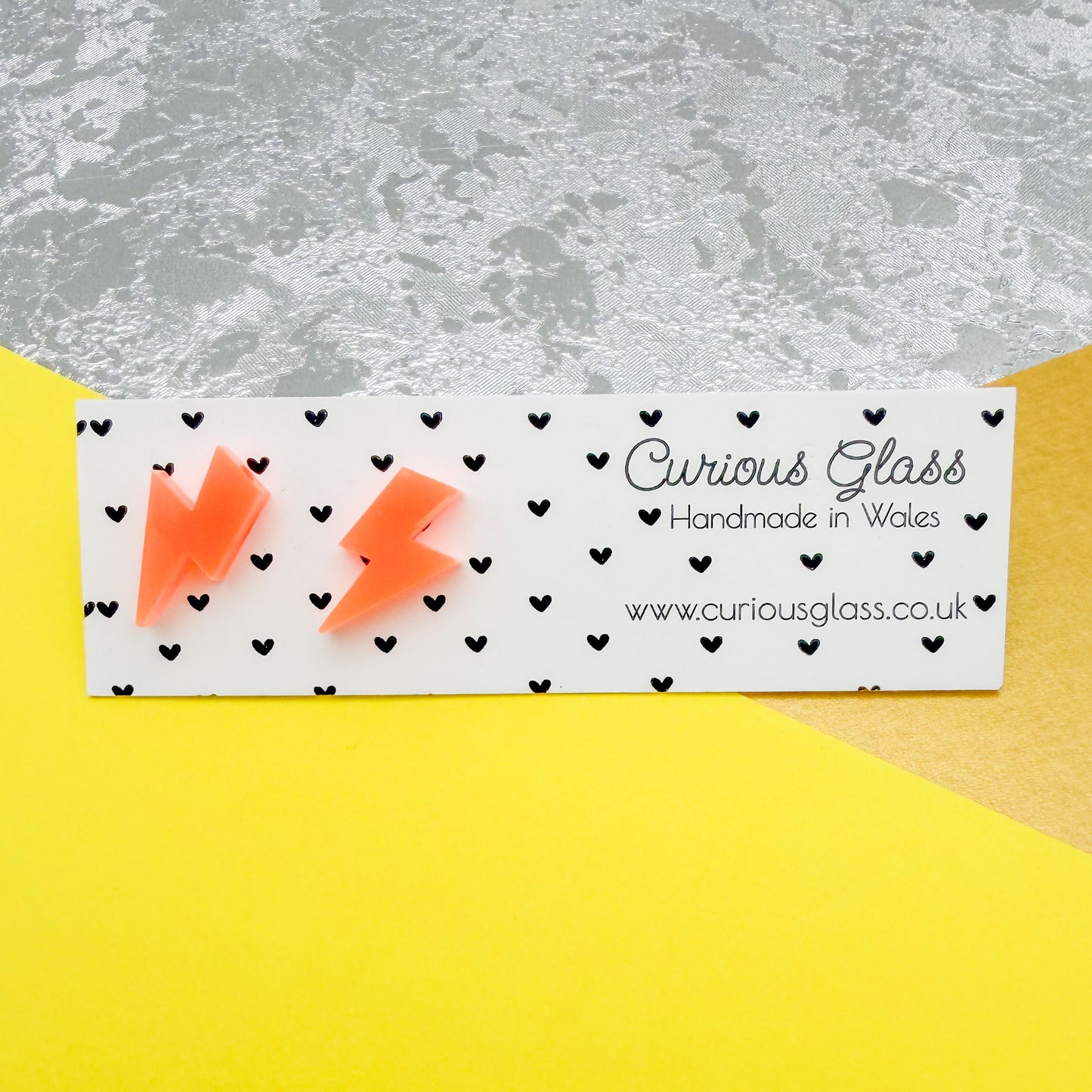 Funky lightning bolt earrings - stud