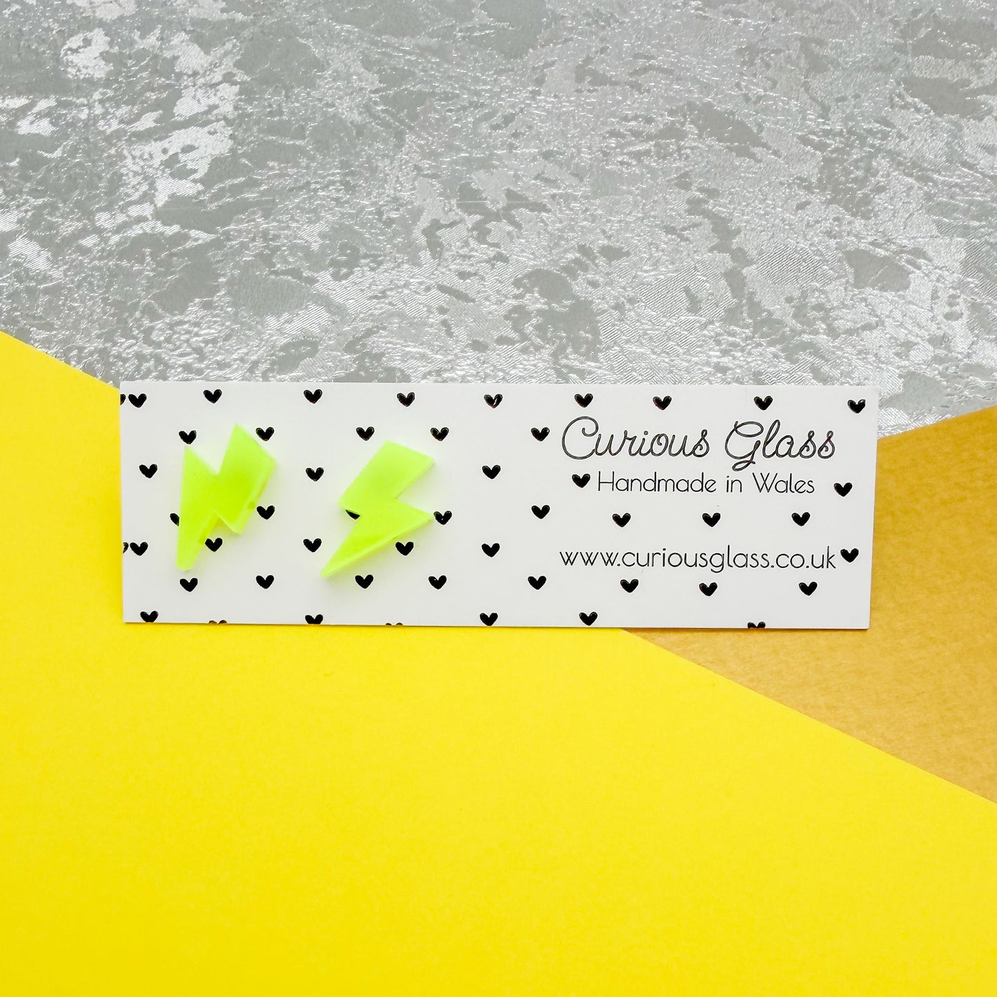 Funky lightning bolt earrings - stud