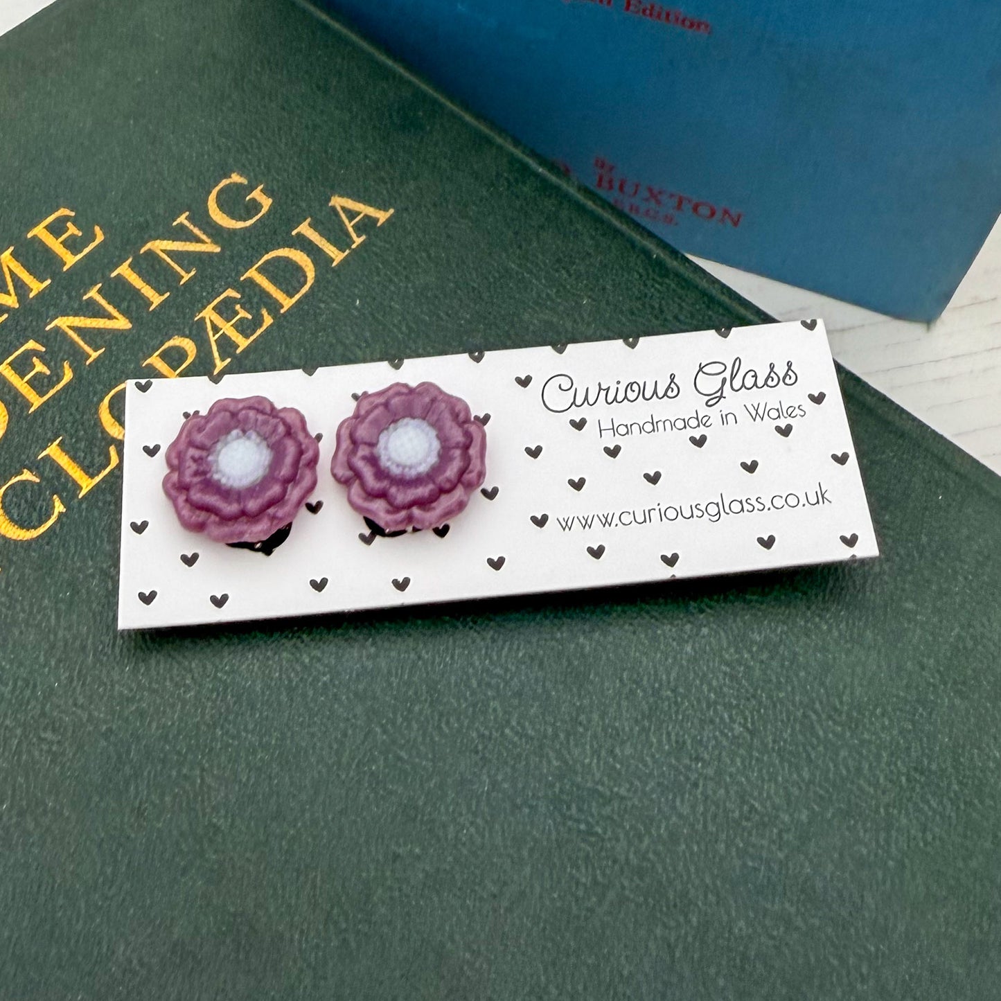 Cute glass flower earrings - clip-on