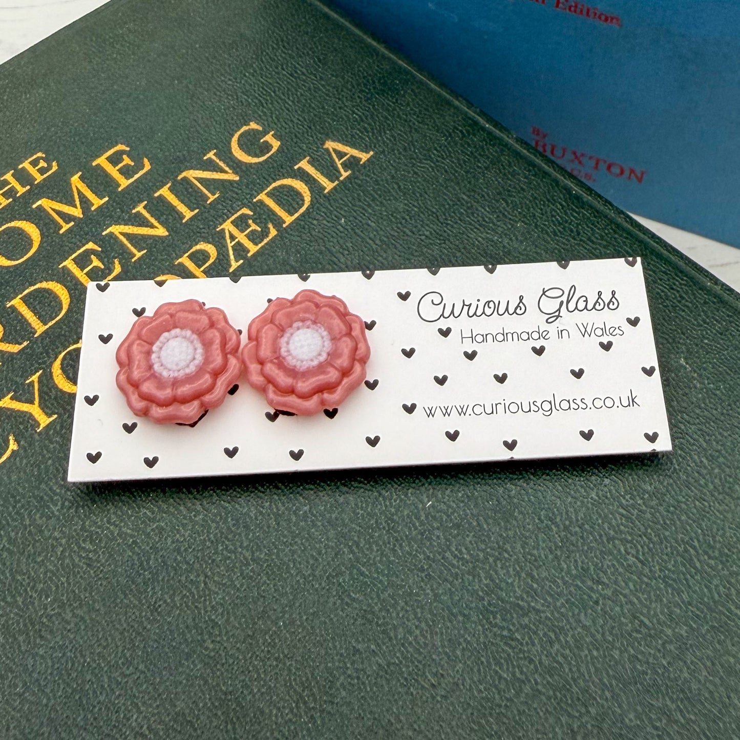 Cute glass flower earrings - clip-on