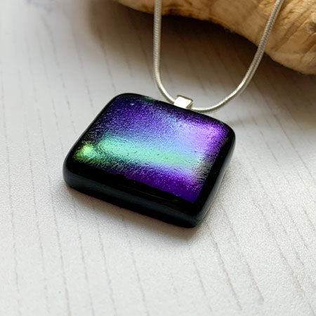 Twinkle Purple Green Necklace