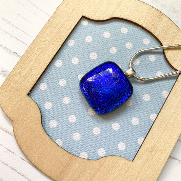 Ingénue Dainty Necklace - blues