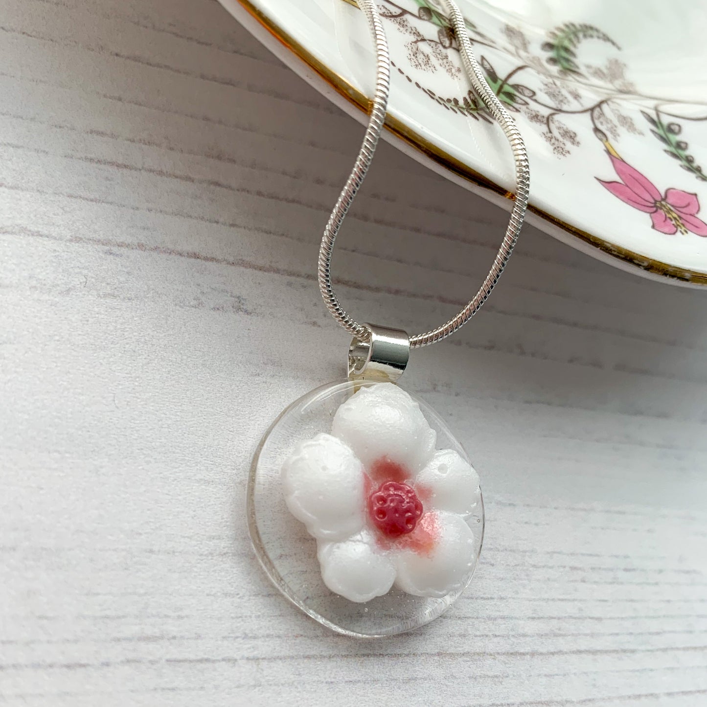 White Pink Flower Necklace