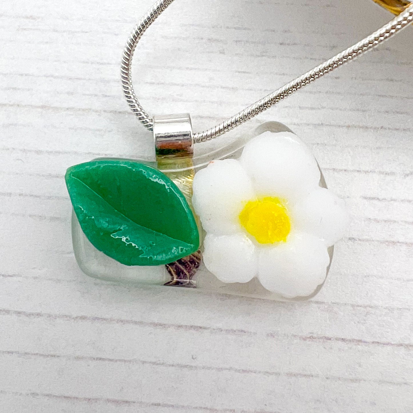 White Flower Necklace