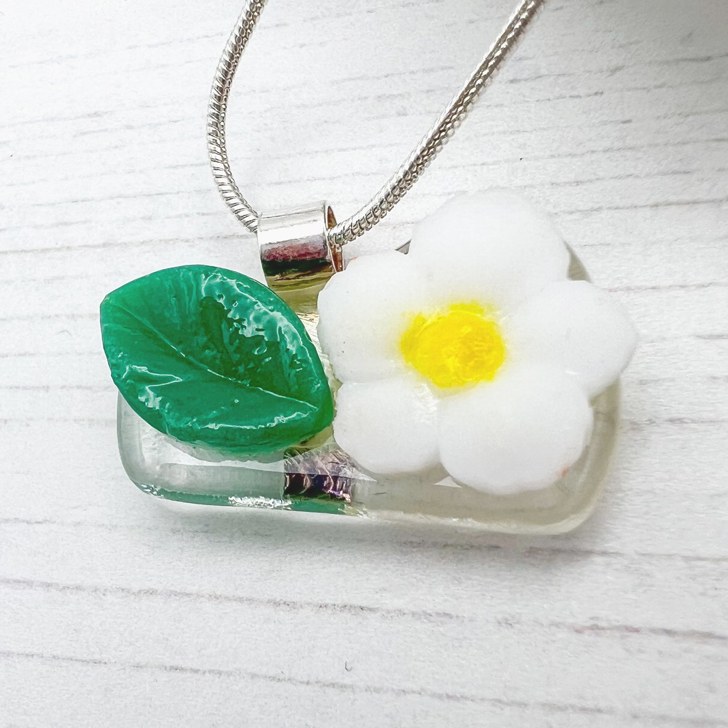 White Flower Necklace