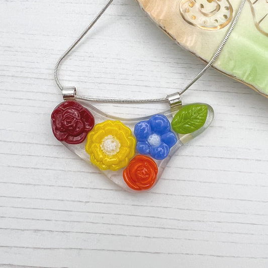 Multicoloured Flower Necklace